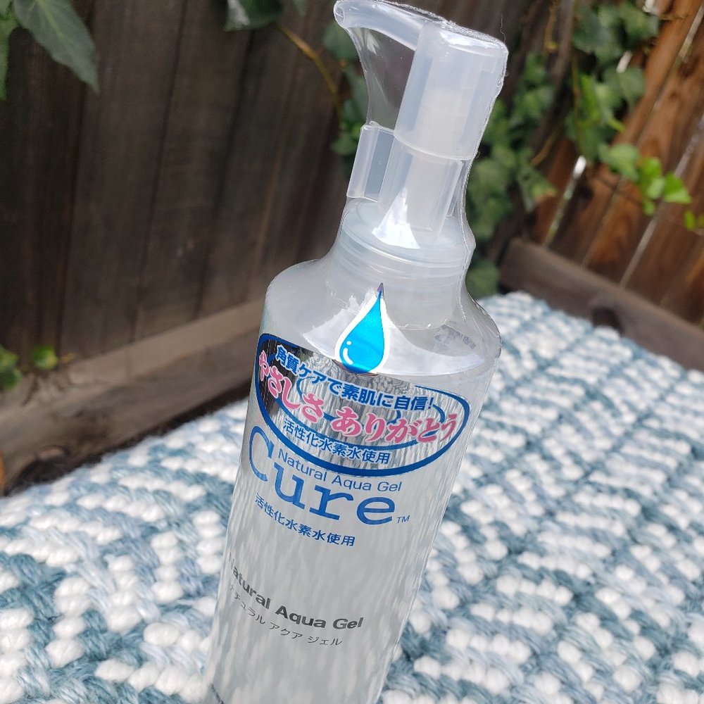 CURE Natural Aqua Gel Water Skin Exfoliator NEW! - Picture 6 of 8